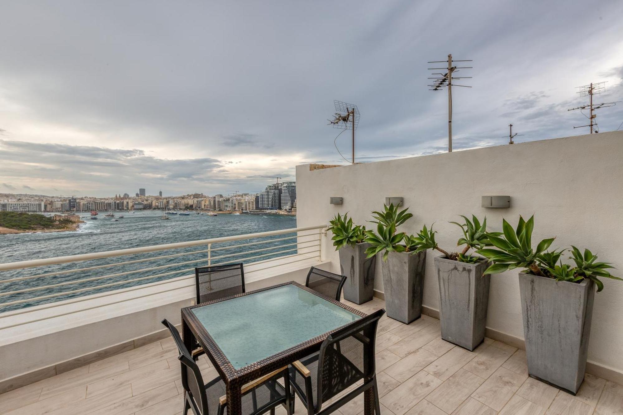 49/3 Seafront Duplex Penthouse In ואלטה מראה חיצוני תמונה